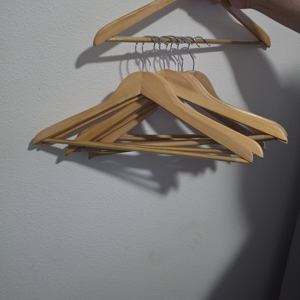 Set of Wooden Clothing Hangers - Natural Wood 15